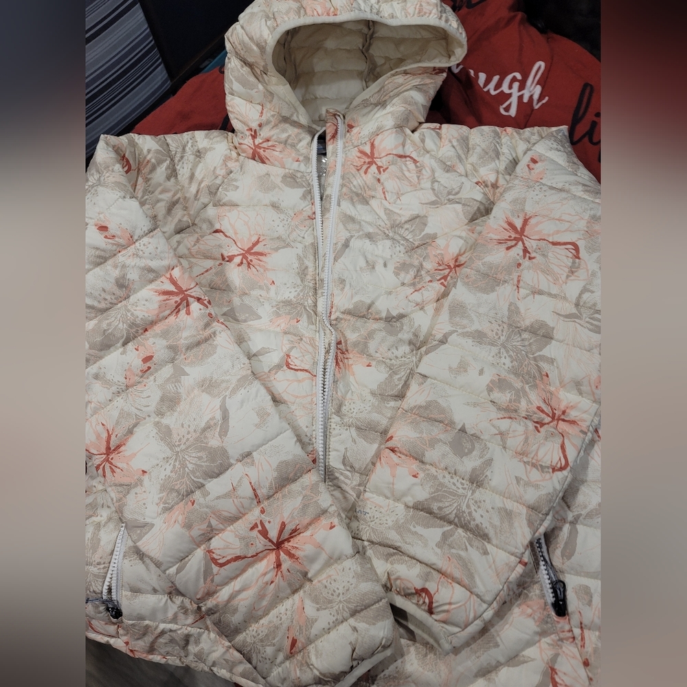 NWOT Columbia Powder Lite Hooded Jacket